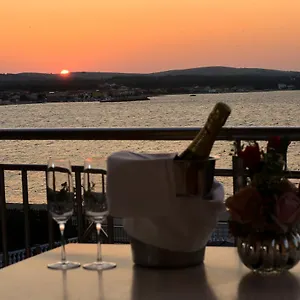 Sunset Deluxe Vir